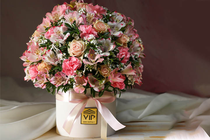 انتخاب گل برای مادر و رونمایی از انواع باکس گل برای تولد مادر