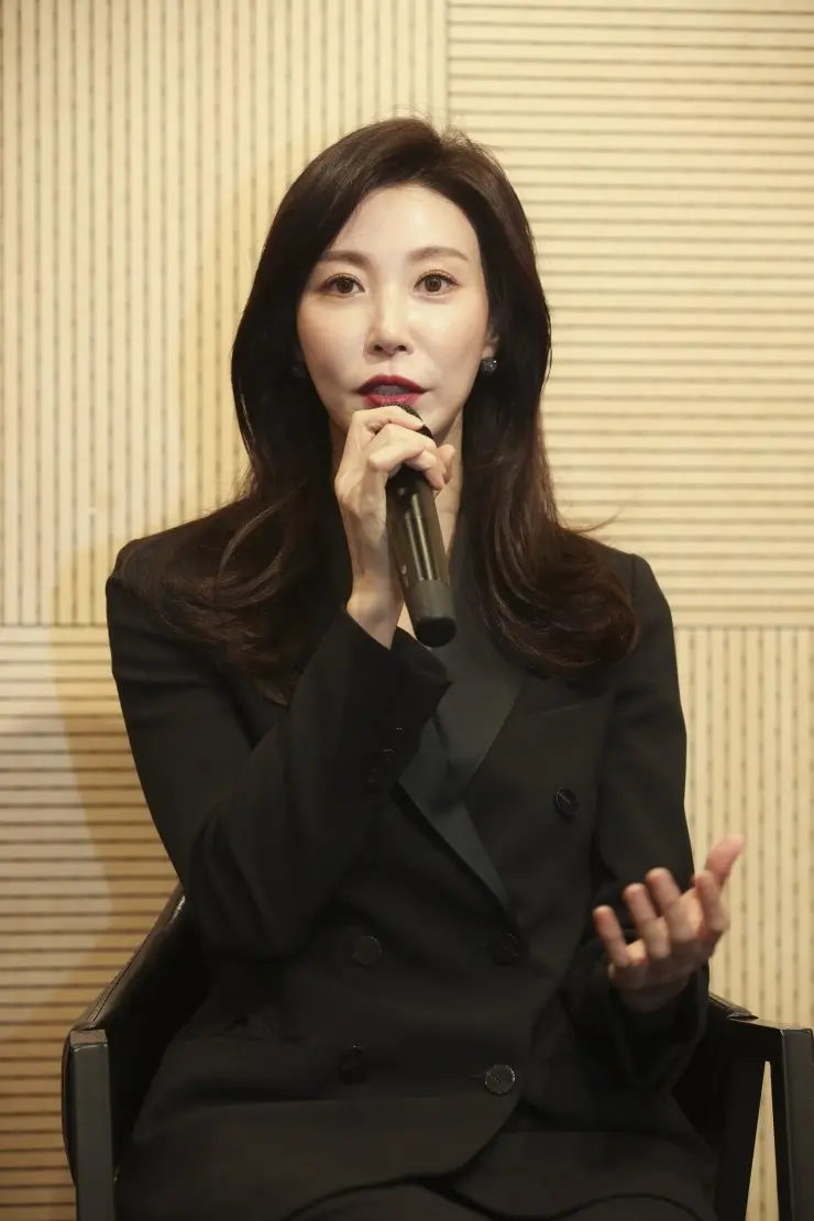 سونگ-هیون-آه (3)