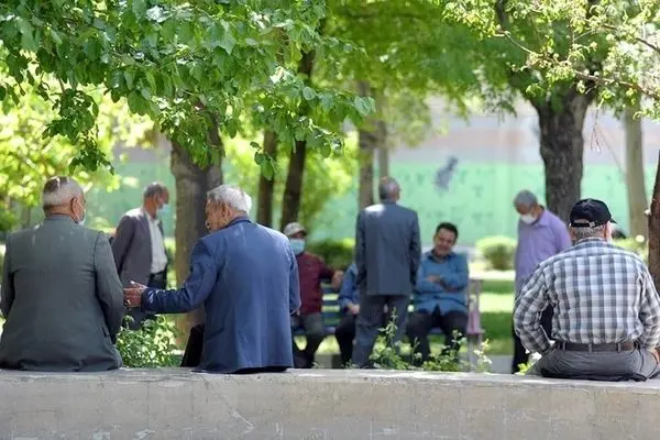 مبلغ و زمان پرداخت عیدی بازنشستگان و مستمری بگیران