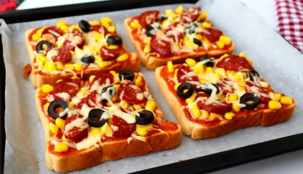 “پیتزا با نان تست”، گزینه ای عالی برای مهمانی های شما