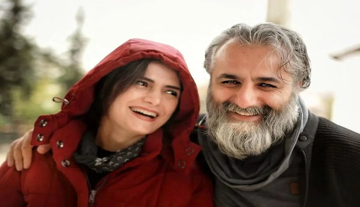 کشف حجاب “مجری معروف” بعد مهاجرت با همسر دومش به اروپا/ عکس