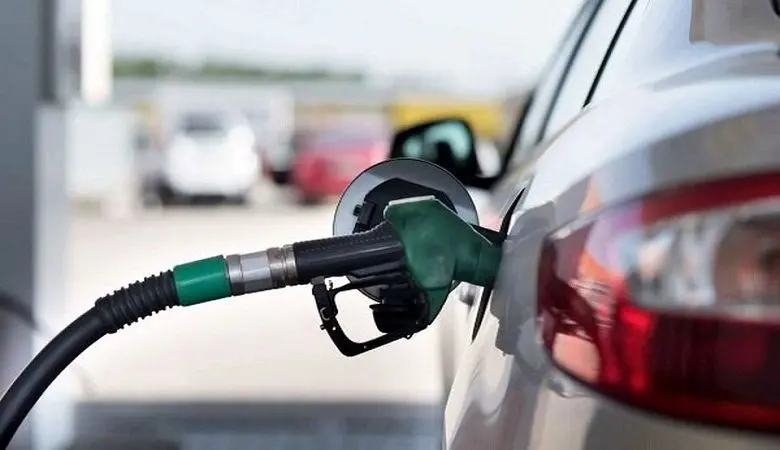 خبری نگران کننده درباره قیمت بنزین!
