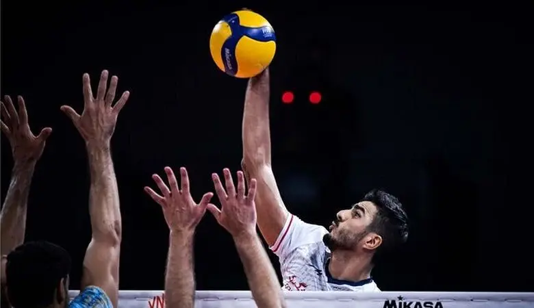 سرمربی مشهور والیبال پیشنهاد ایران را رد کرد