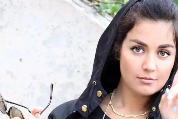 ویدئو/ جشن تولد رمانتیک خانم بازیگر ایرانی ساکن ترکیه