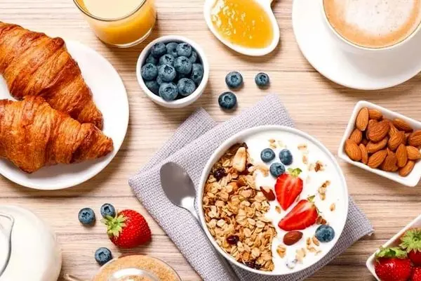 برای داشتن یک سبک زندگی سالم نباید صبحانه را حذف کنید!