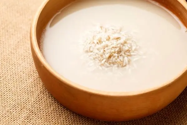 آیا «آب برنج» واقعا به رشد مو کمک و آن را ابریشمی می کند؟