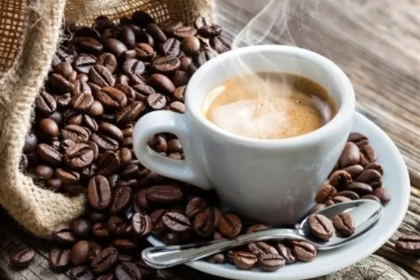 بلایی که با خوردن هر روز قهوه سرتان می آید!