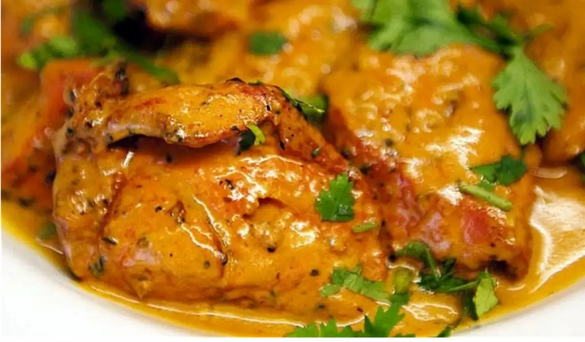 برای ناهار امروز یه خوراک مرغ متفاوت و خوشمزه درست کن؛ مرغ هندی