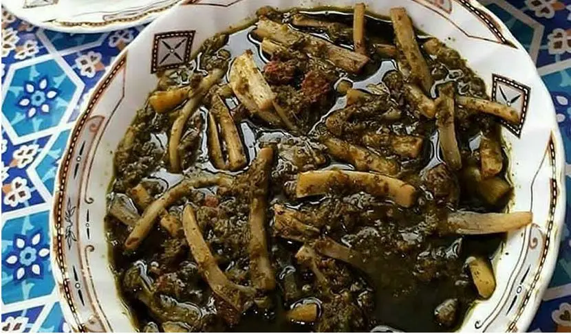 خورشت کنگر، غذایی لذیذ مناسب مهمانی ها و مجالس