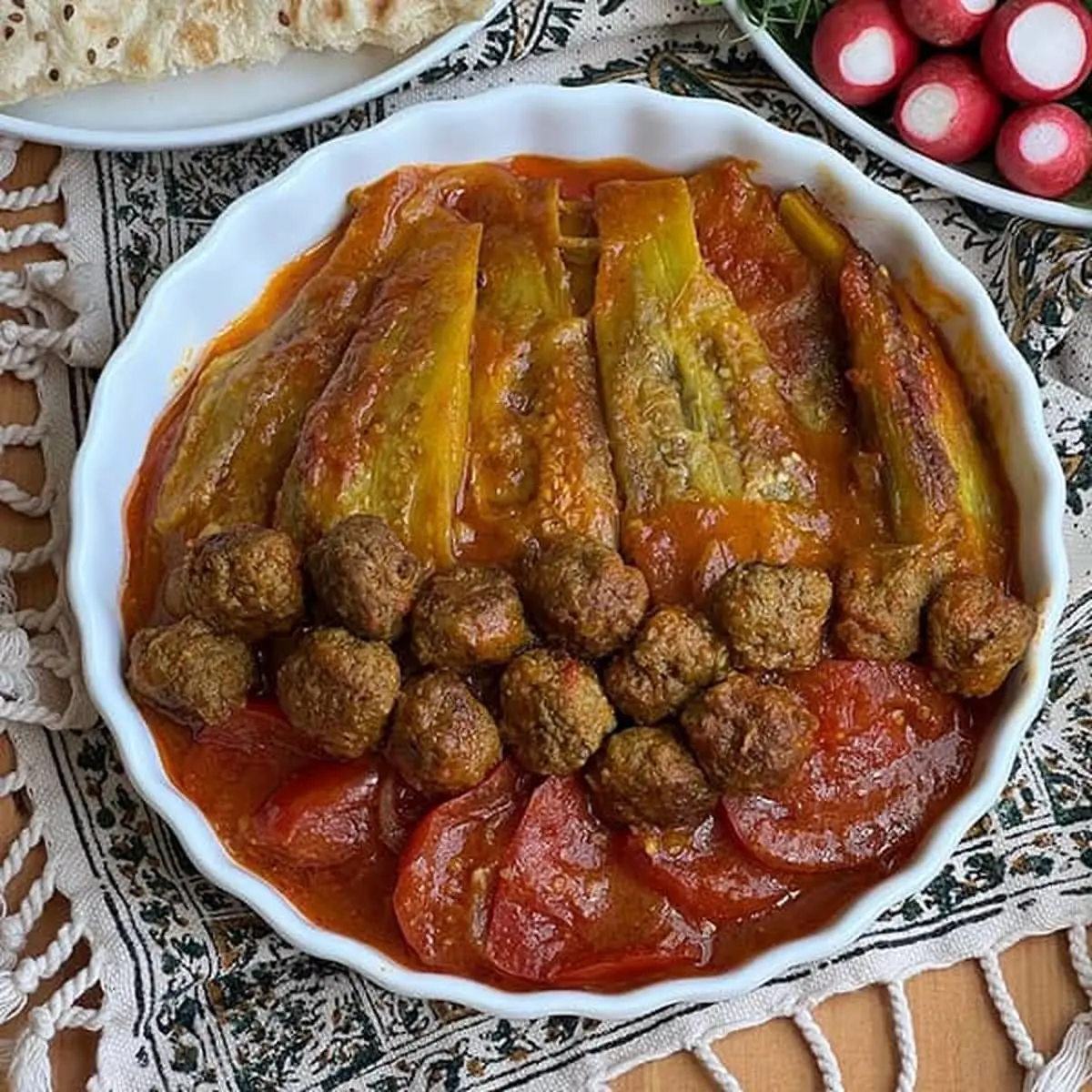 روش تهیه مشته بادمجان غذای اصیل و خوشمزه شیرازی  + فیلم